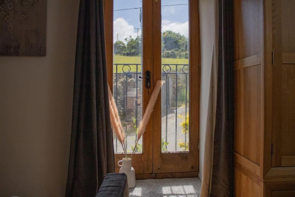 The Granary Apartment Barbrook Екстериор снимка